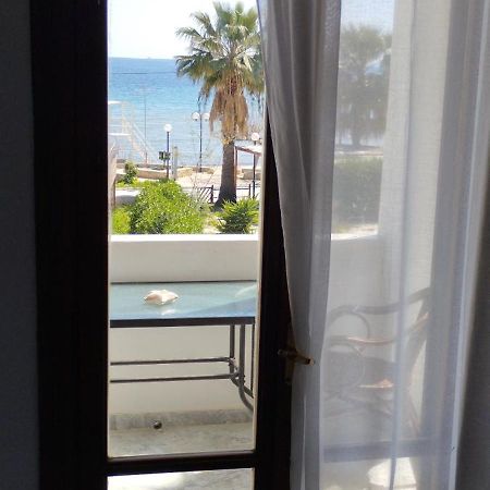 Παραθαλασσια Στουντιο Μιχαλιας Sea View Studio Michalias Agia Marina  Екстериор снимка