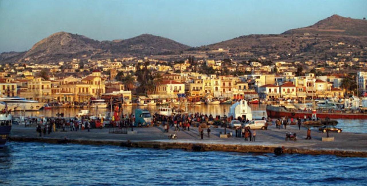 Παραθαλασσια Στουντιο Μιχαλιας Sea View Studio Michalias Agia Marina  Екстериор снимка